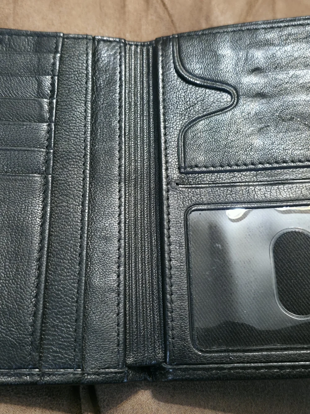 Leather Bifold Wallet in Dark Green